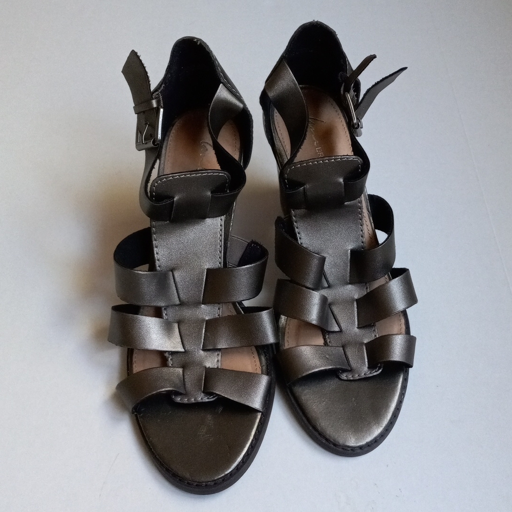METALLIC STRAPPY HEELS